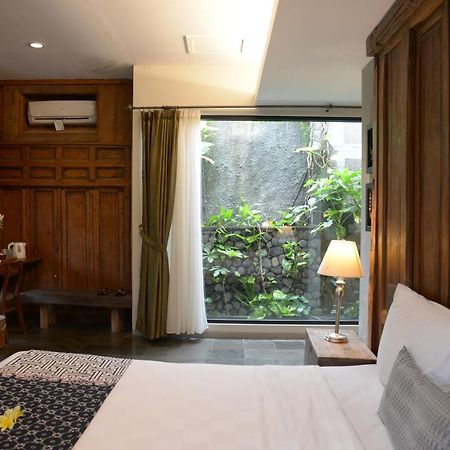 Surakarta  Warisan Heritage Boutique Hotel מראה חיצוני תמונה