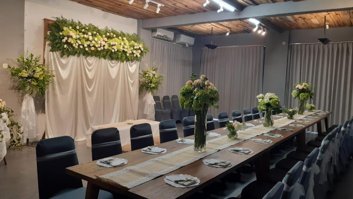 Surakarta  Warisan Heritage Boutique Hotel מראה חיצוני תמונה