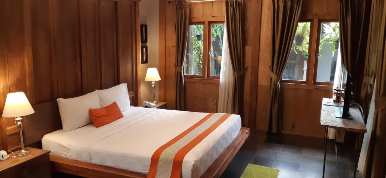 Surakarta  Warisan Heritage Boutique Hotel מראה חיצוני תמונה